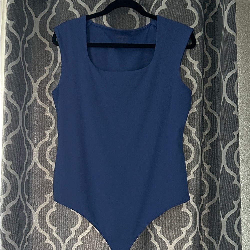 Nine West  Blue Top